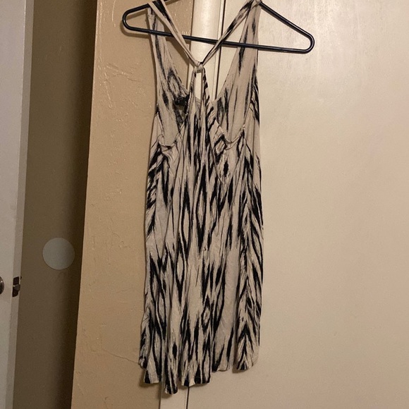 H&M Small Dress - Picture 6 of 6